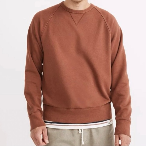 217.  American Eagle 100% Cashmere Sweater - Picture 1 of 9